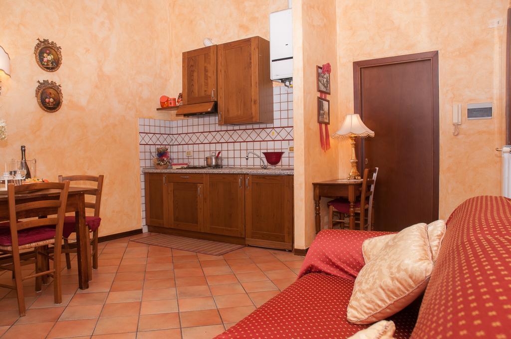 Apartamento Residenza Il Palazzo Castiglione del Lago Habitación foto